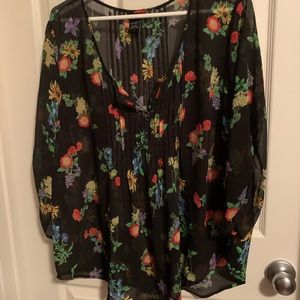 Torrid blouse sheer size 1
